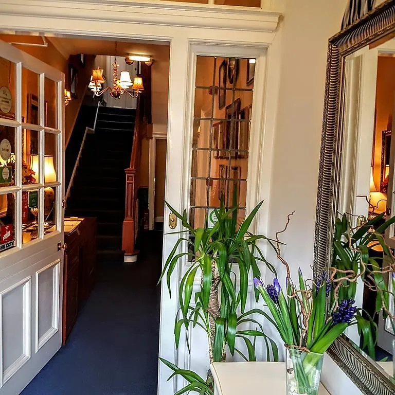 Amaragua Guest House エディンバラ 5*,